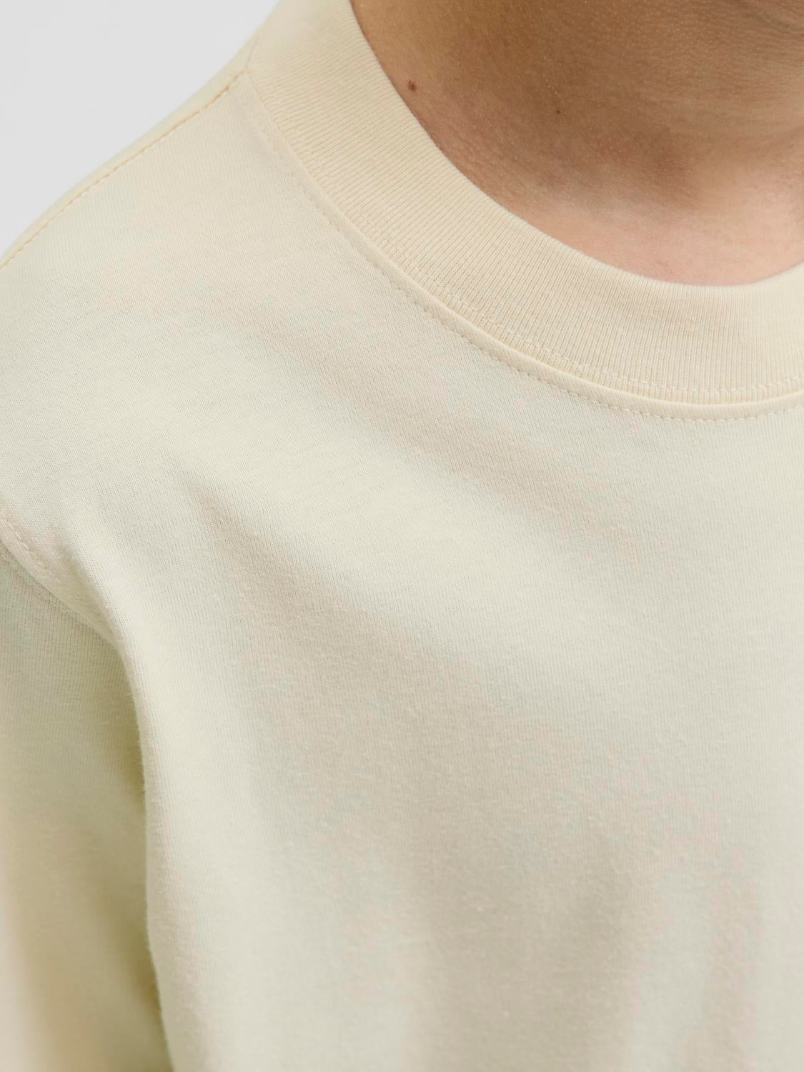 model_shot-detail